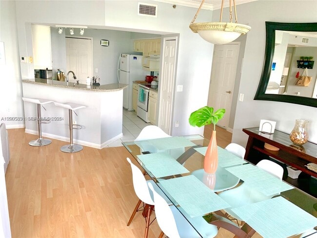 Photo - 3245 NE 184th St Unit 13403