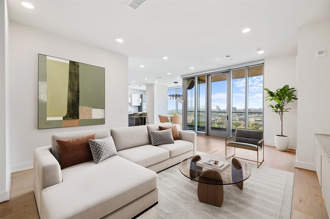 Photo - 1711 Allen Pkwy Unit 2202