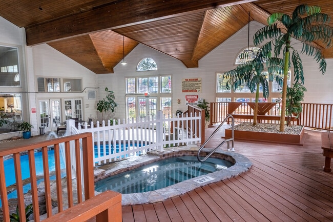 Apple Creek Apartments