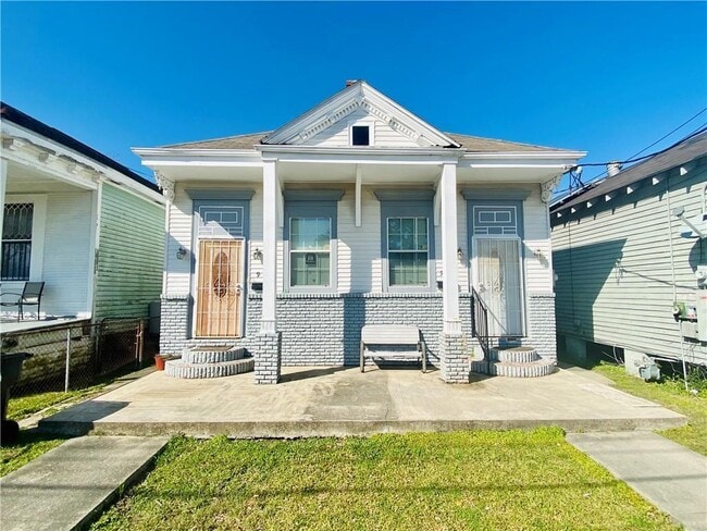 Building Photo - 932 Lamanche St Unit 1