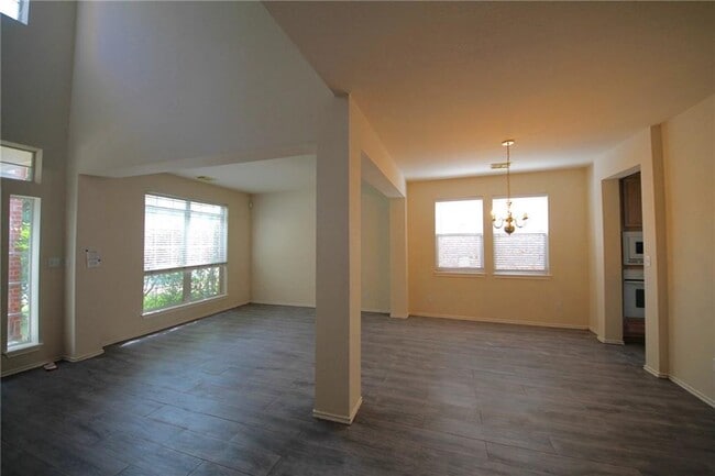 Photo - 15843 Garrison Cir