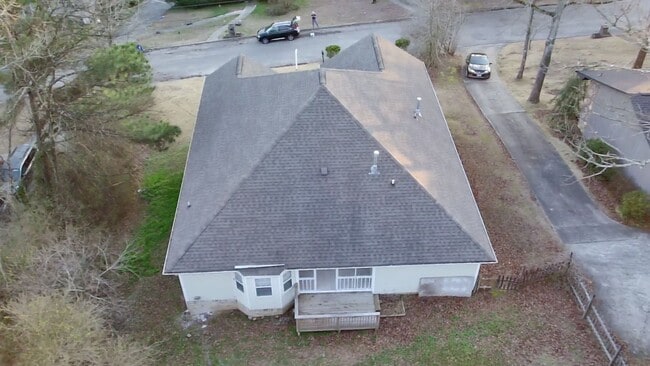 Photo - Beautifully Renovated Home in Trussville City Schools – Fireplace & 2-Car Garage
