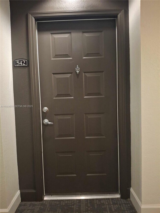 Photo - 6001 SW 70th St Unidad 542