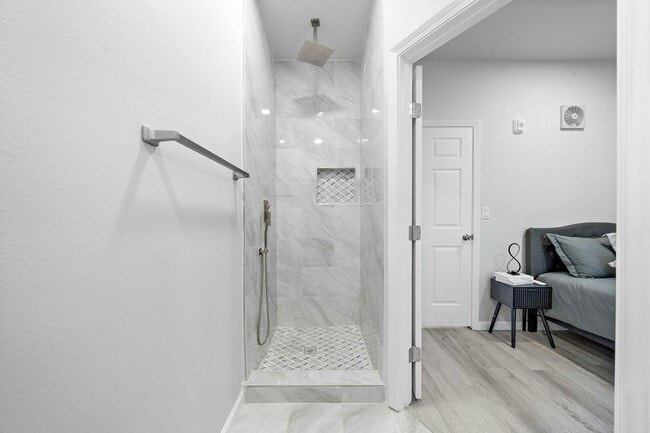 Photo - 801 Avenue K Unit D