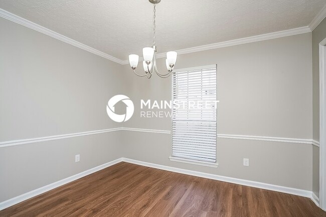 Photo - 3 Bedroom Pet-Friendly Home in Nashville, TN with Main Street Renewal