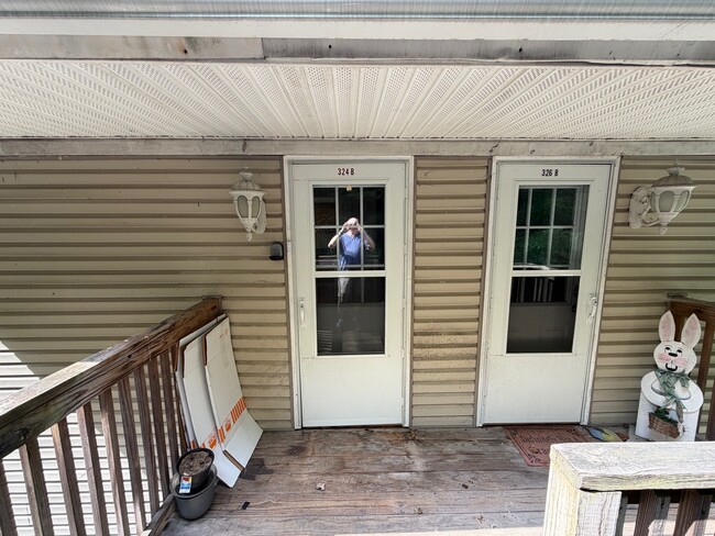326 5th Ave Unit B