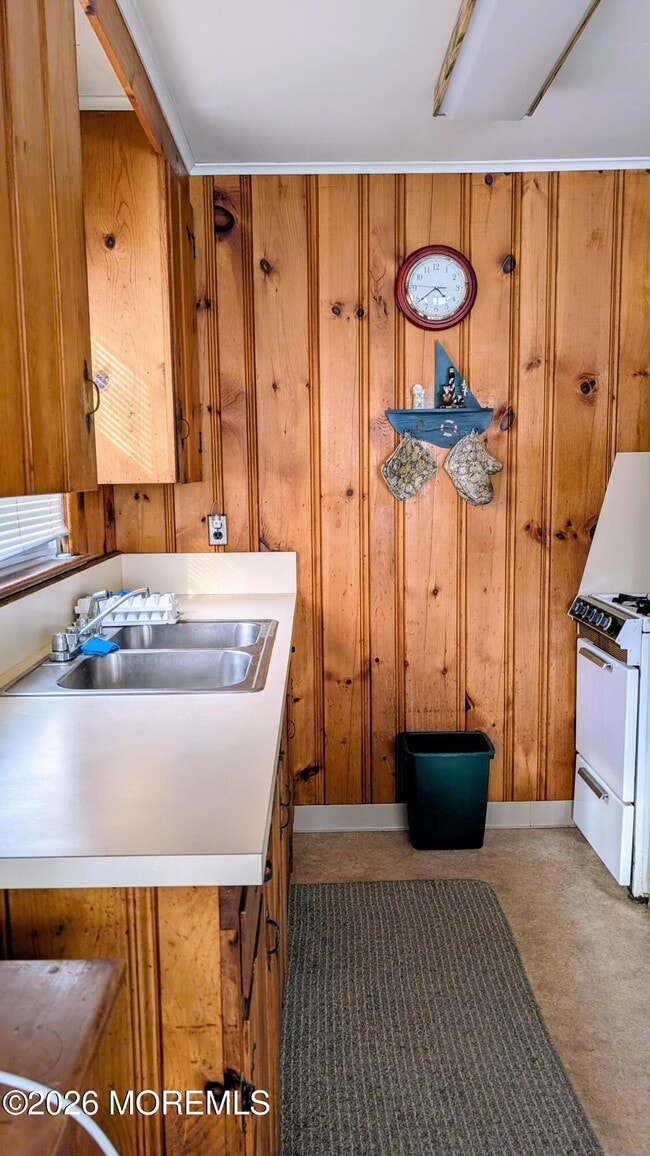 Photo - 5 New Brunswick Ave