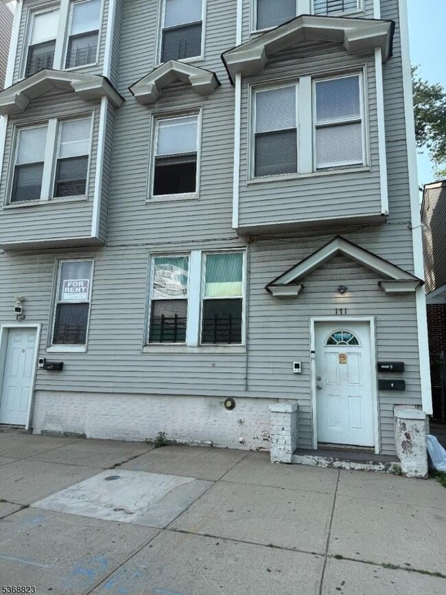 Photo - 171 Elizabeth Ave Apartment Unit 3