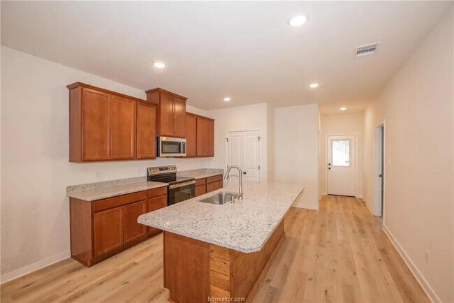 Photo - 603 N Echols St