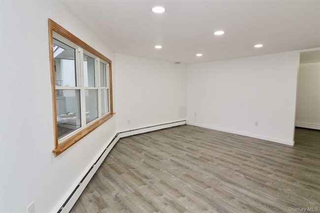 Photo - 128 Catherine St Unit A