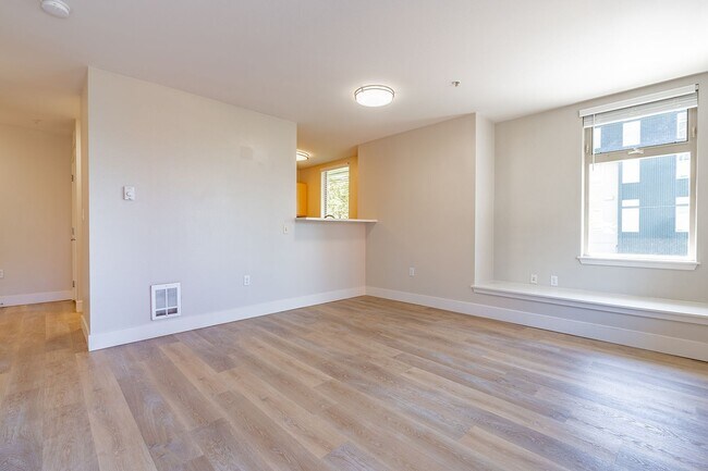 Photo - Verse Seattle — Modern Living at the Heartbeat of the Central District