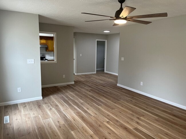 Photo - 3 Bed, 1 Bath Home with Attached Garage