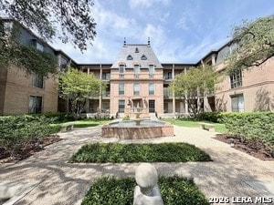 Building Photo - 7709 Broadway Unit 103