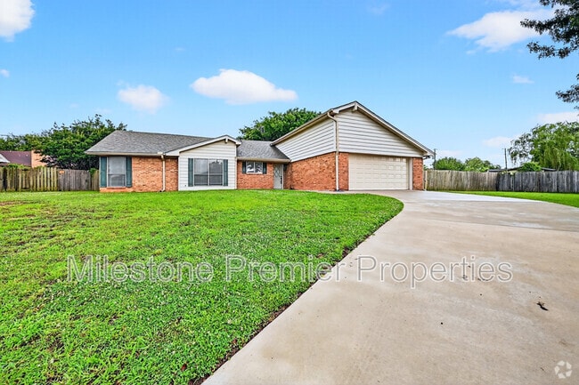 Building Photo - 2110 Oak Creek Cir Rental