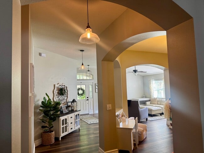 Photo - 2735 Valencia Grove Dr