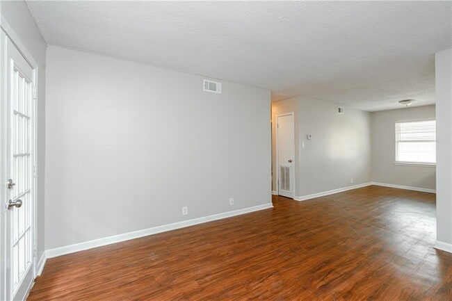 Photo - 55 East Dr Unit Apt. G