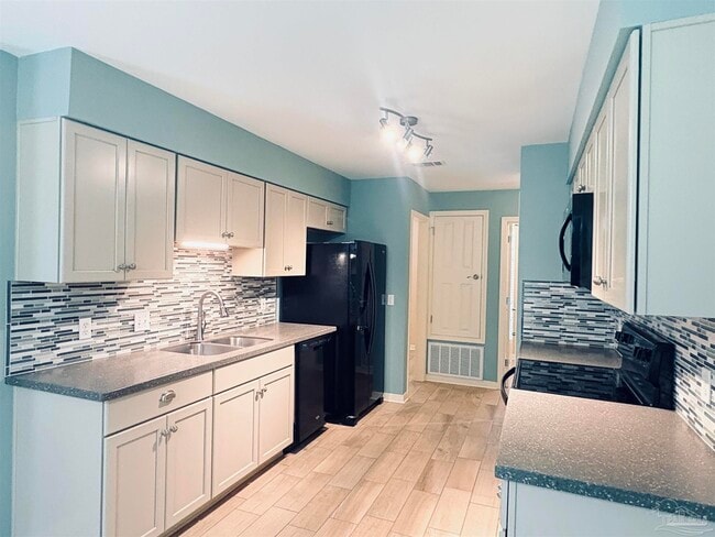 Photo - 10621 Creek Ridge Dr