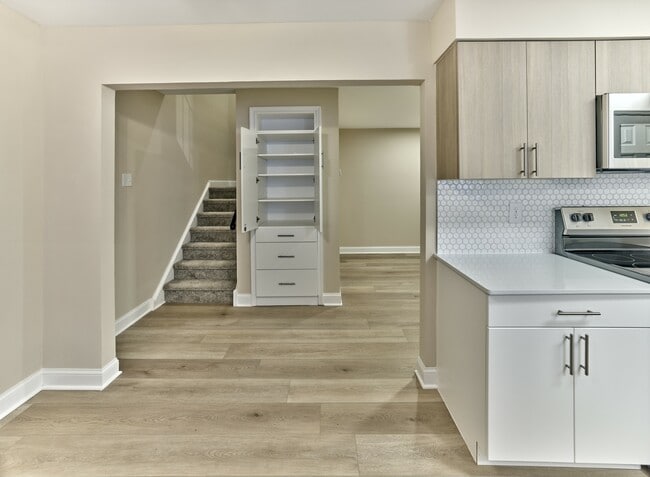 Cocina Woods Edge de 3 dormitorios con almacenamiento integrado