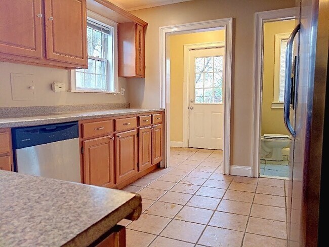 Photo - 78 Summer St