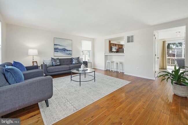 Photo - 3433 Belleplain Ct