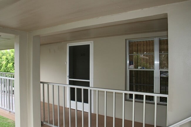 Building Photo - 29 Lake Vista Trail Rental