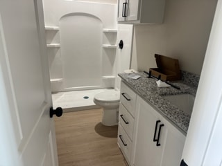 Photo - 925 E Loop 335 S