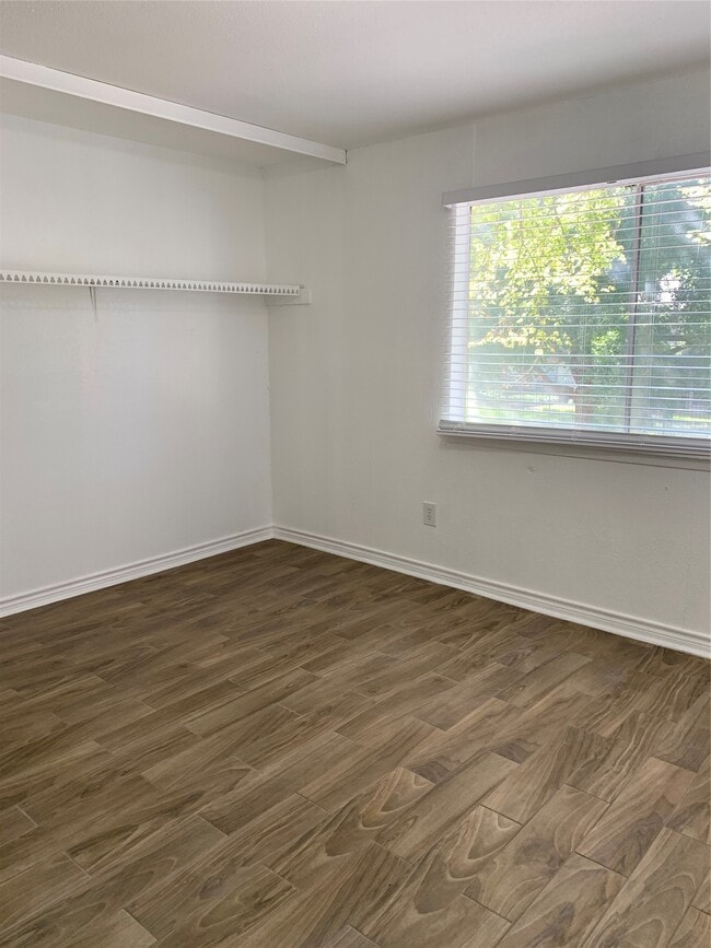 Photo - 5625 Antoine Dr Unit 1007