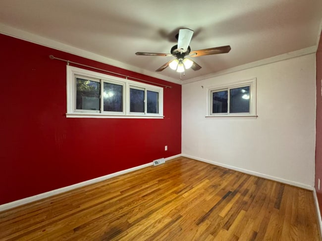 Photo - 1202 E George Ave