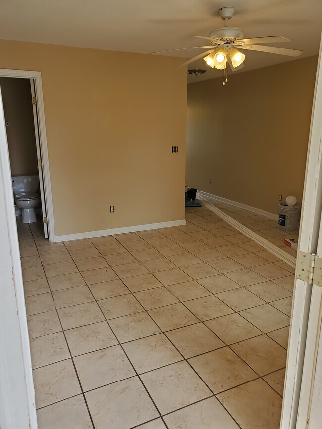 Photo - Osburn Rd Unit 1211 F