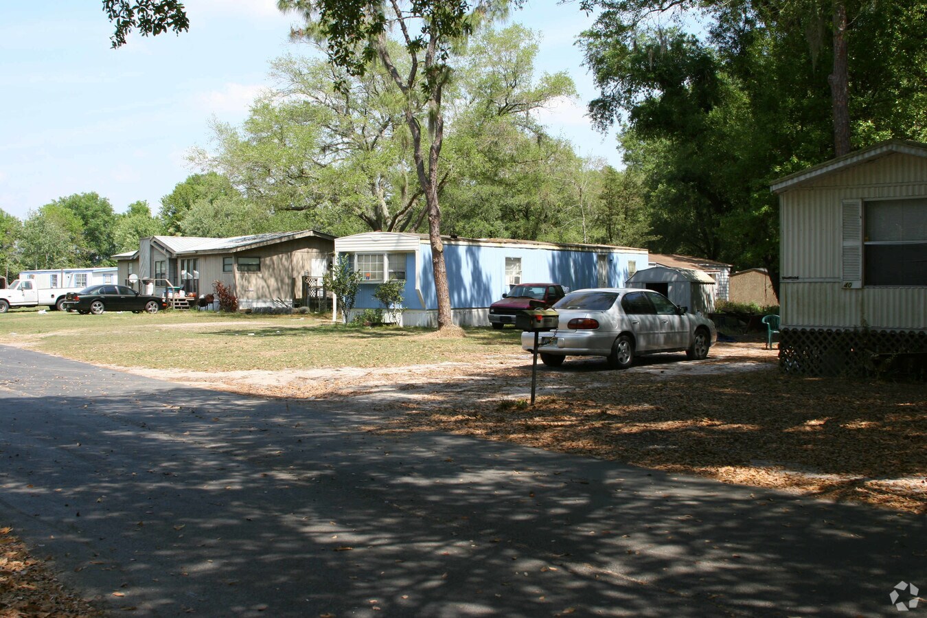 Pine Oaks Mobile Home Park - Pine Oaks Mobile Home Park