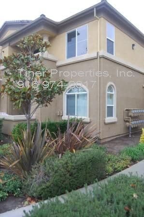 Photo - 1900 Danbrook Dr Apartment Unit #1321