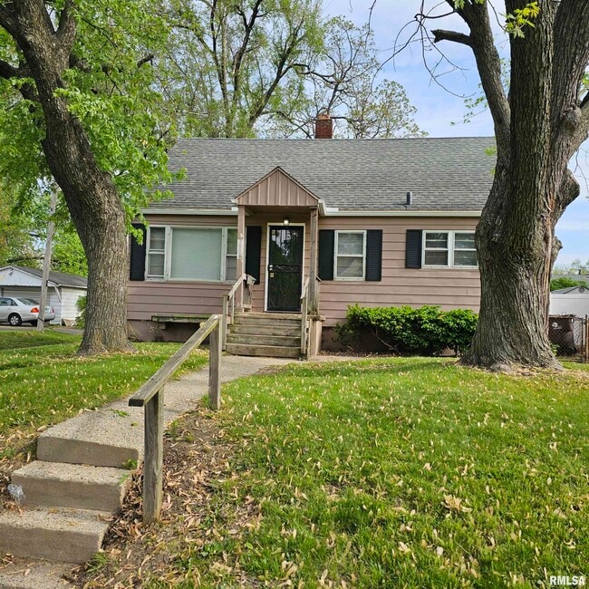 Photo - 3009 West Krause Avenue House
