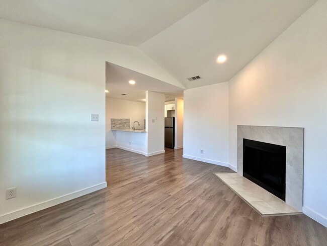 Photo - Move-In Ready 2BR, 2BA with Fireplace, Balcony & Laundry Room