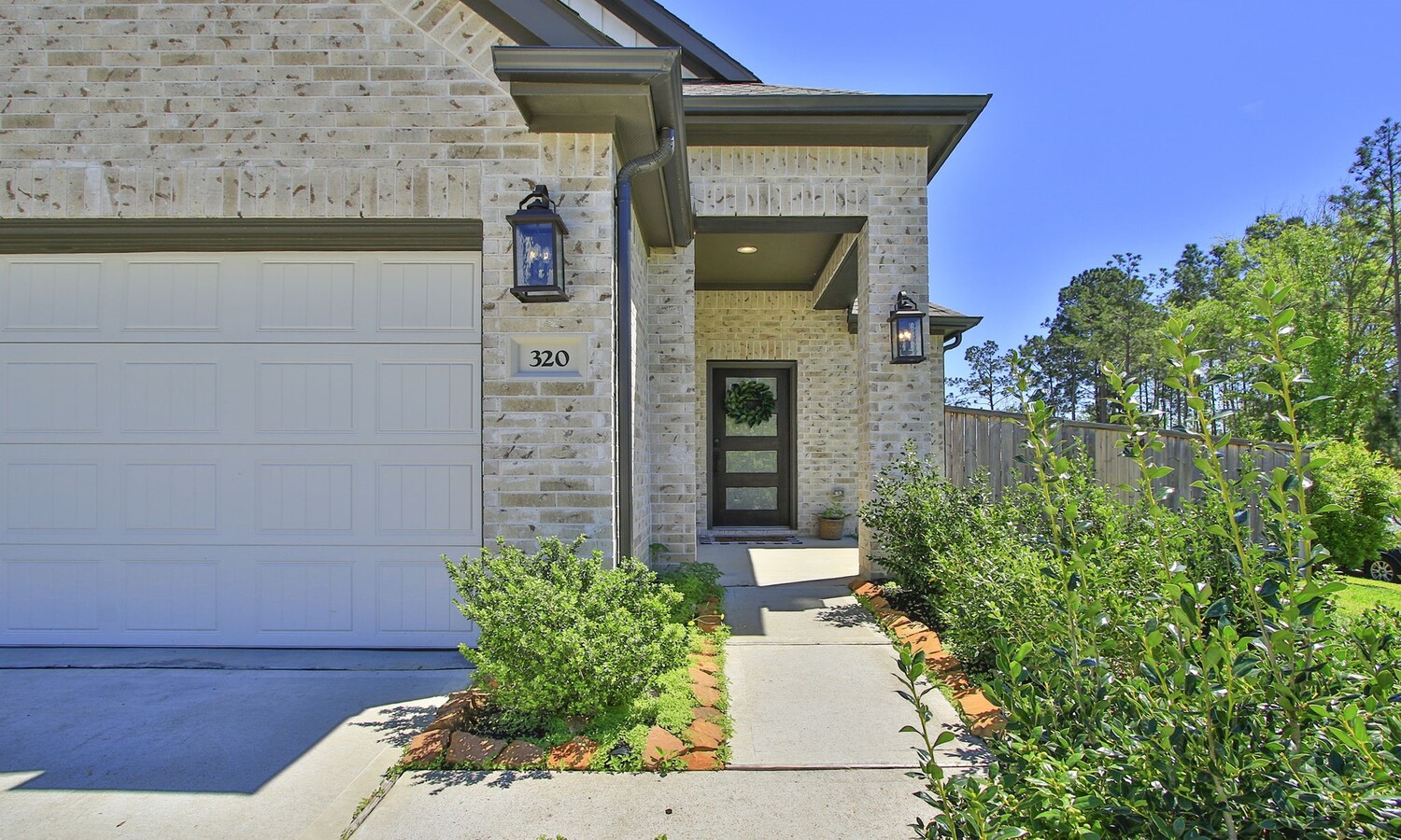 Photo - 320 Rise Ln