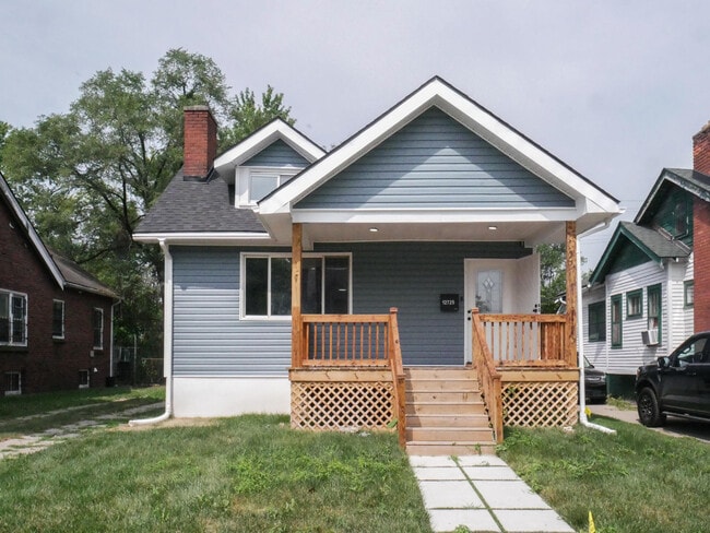 Building Photo - 12725 Kentucky St