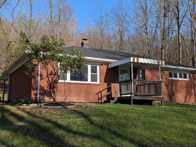 Building Photo - 561 Williams Ave