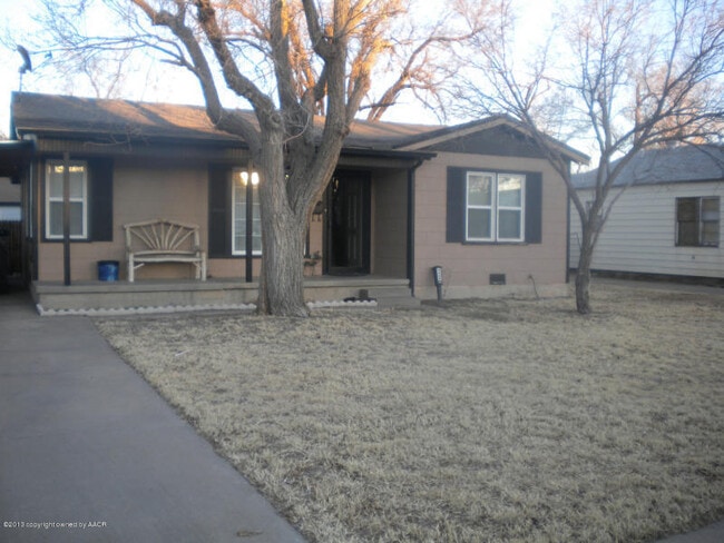Adorable 2bedroom 1bath 1 car garage home - Adorable 2bedroom 1bath 1 car garage home