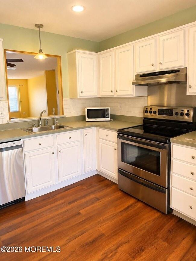 Photo - 525O Belford Rd