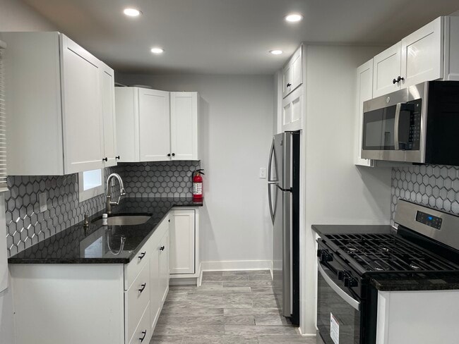 Photo - 155 W Main St Unit 3