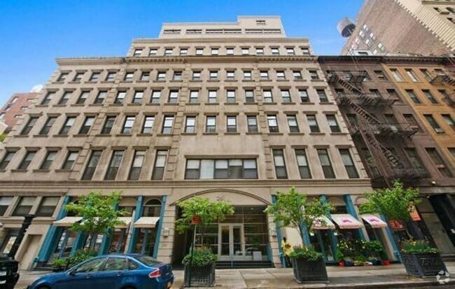 Building Photo - 25 Murray St Rental