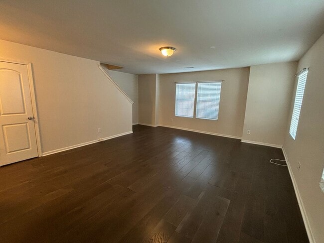 Photo - Vintage Place Townhome - 3BR/2.5BA