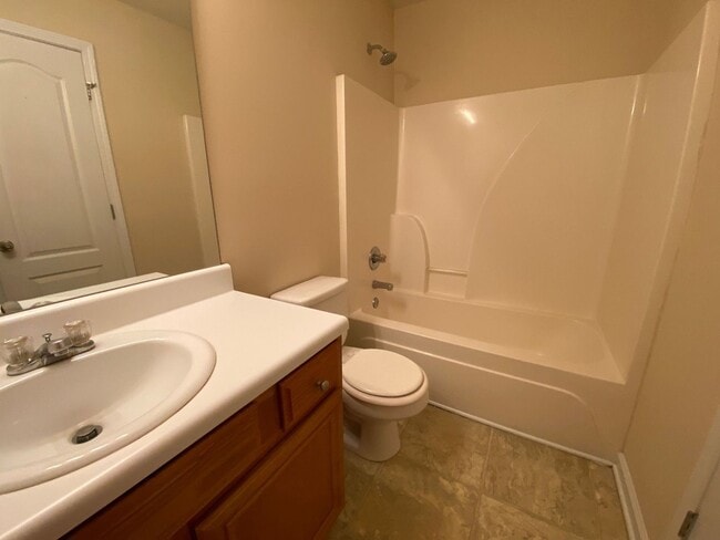 Photo - PRE-LEASING FOR AUGUST 2026!