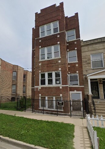Building Photo - 1423 S Drake Ave Unit 2