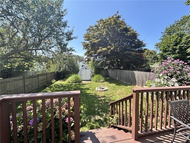 Photo - 28 Fenner Ave