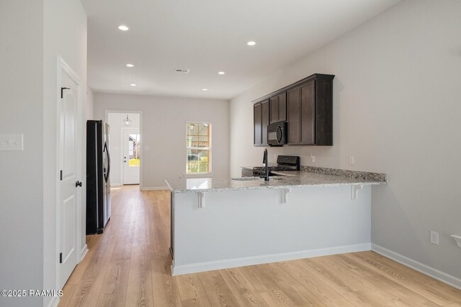 Photo - 225 Wakely Ct