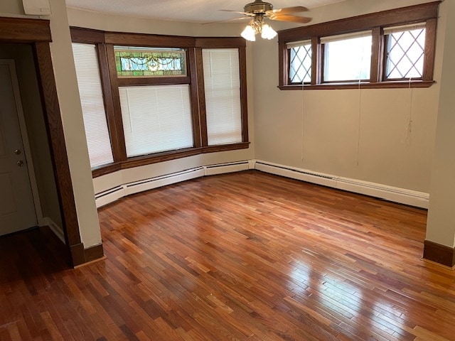 Sala de estar - 916 Laurel Ave