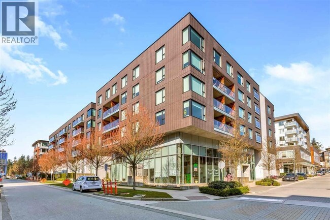 Photo - 5955 Birney Ave Unit 305