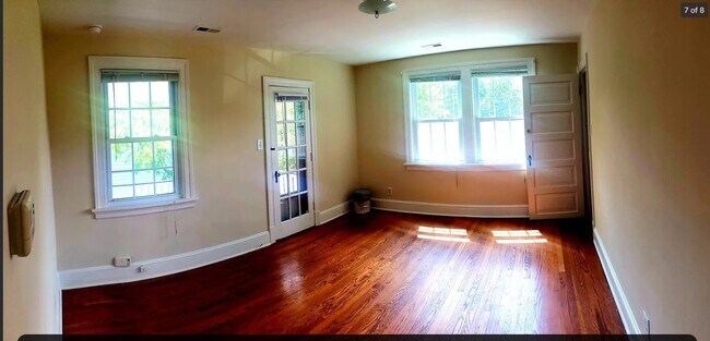 Photo - 4029 Clinton Ave Unit A