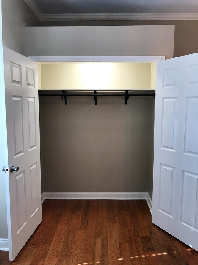 Photo - 410 Green Ave