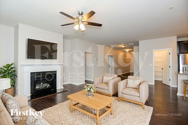 Photo - 618 Gardenbrook Trl